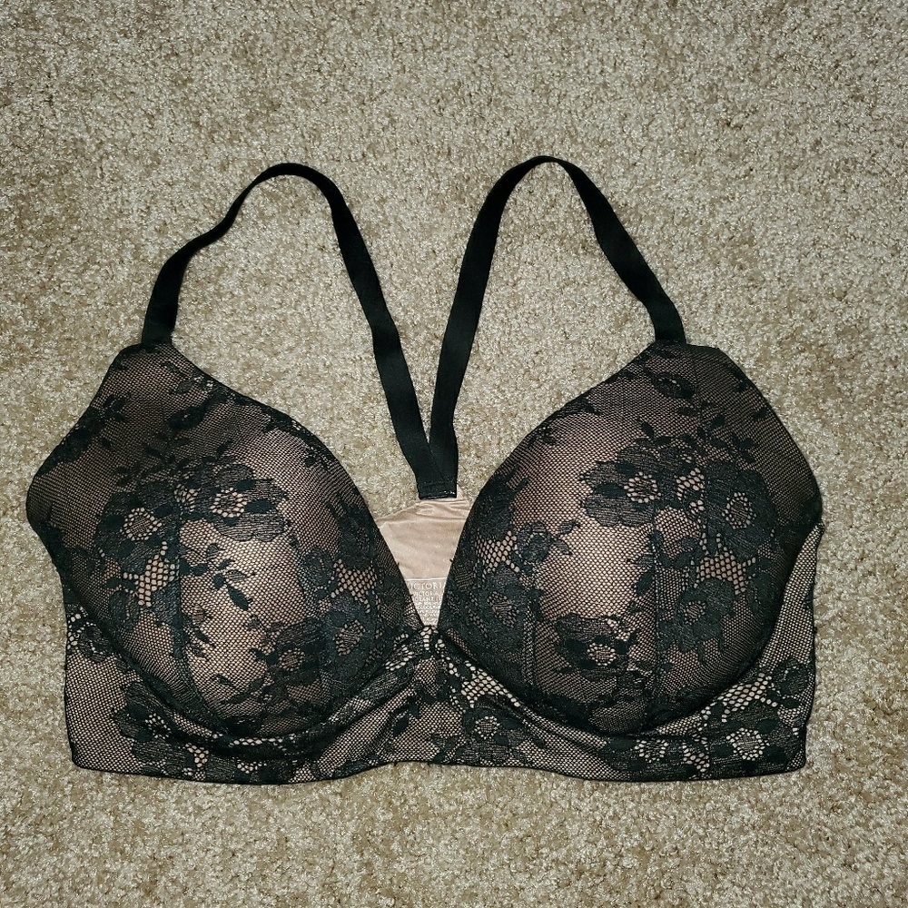 Body by Victoria  plunge bra